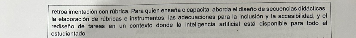 Fragmento de la foto 48. Curso 5, p. 2: accesibilidad solo para quien enseña. El recuadro marca el detalle señalado en el hallazgo.